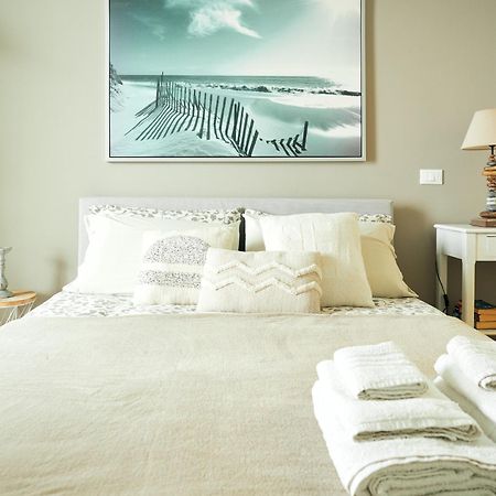 Отель Sea View Life Карини Экстерьер фото