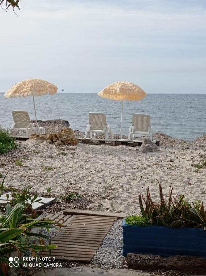 Отель Sea View Life Карини Экстерьер фото