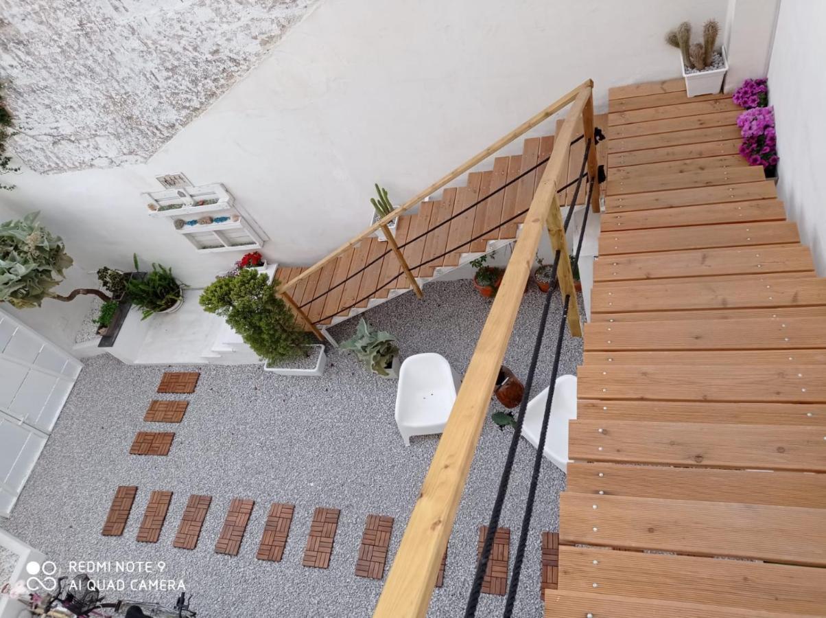 Отель Sea View Life Карини Экстерьер фото