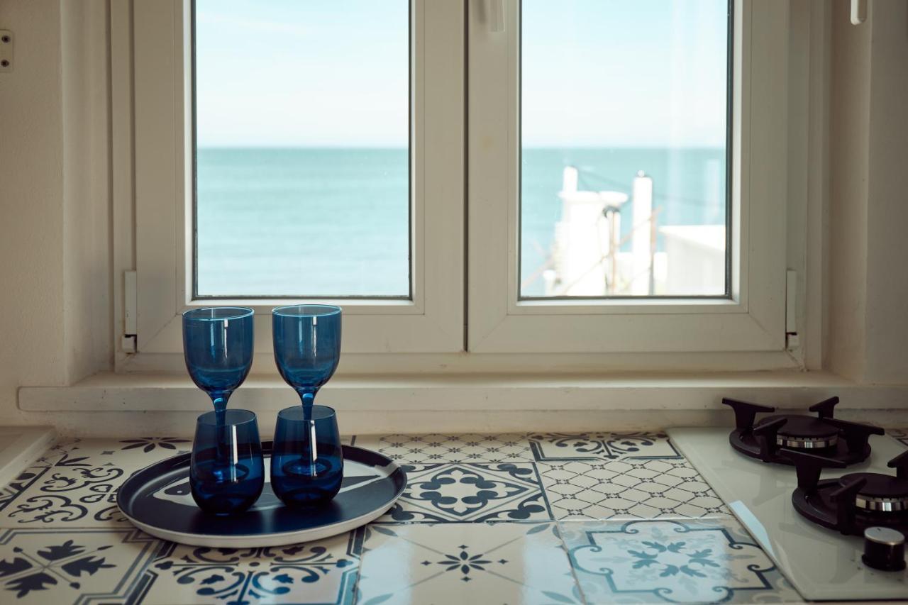 Отель Sea View Life Карини Экстерьер фото