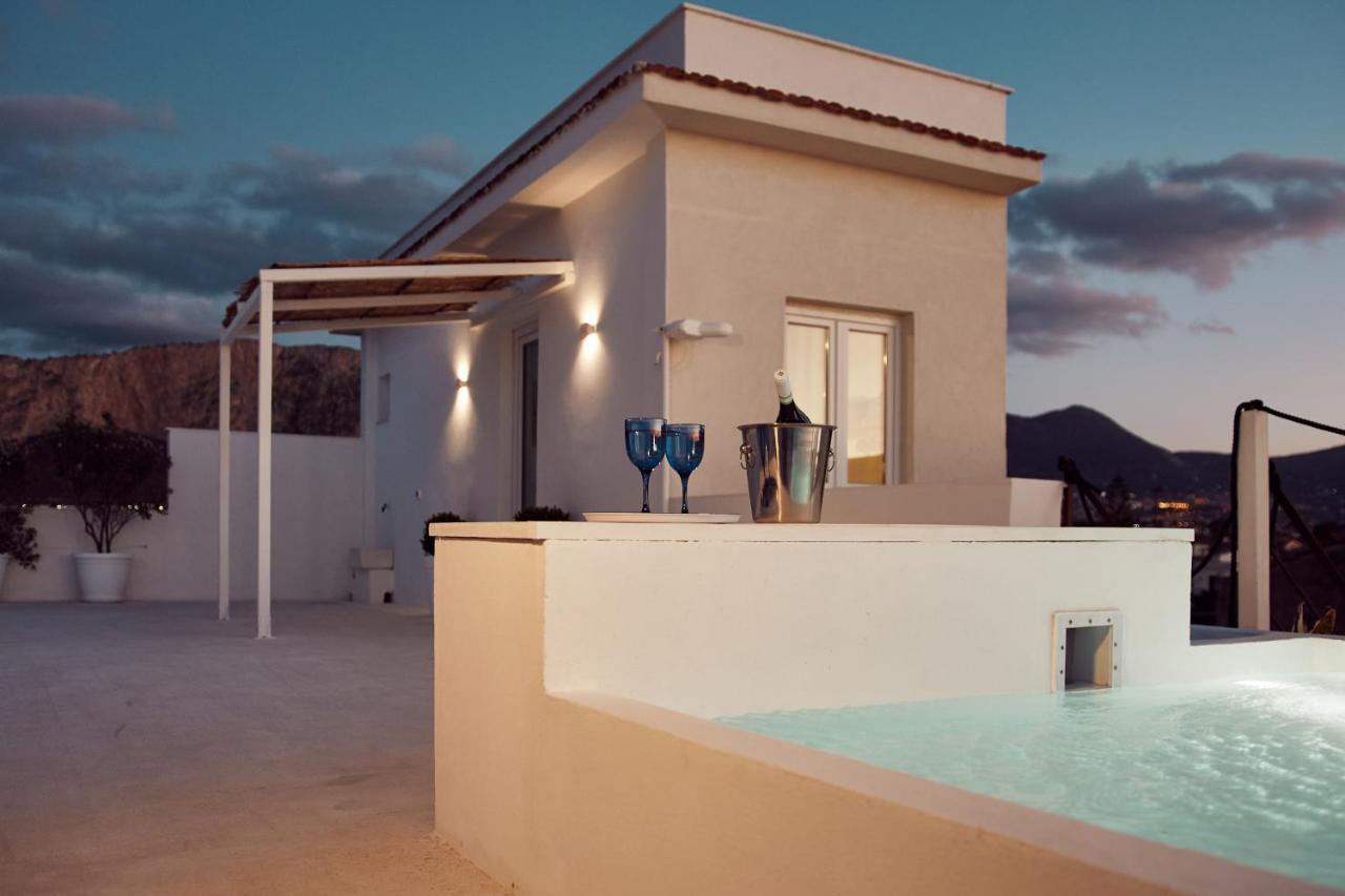 Отель Sea View Life Карини Экстерьер фото