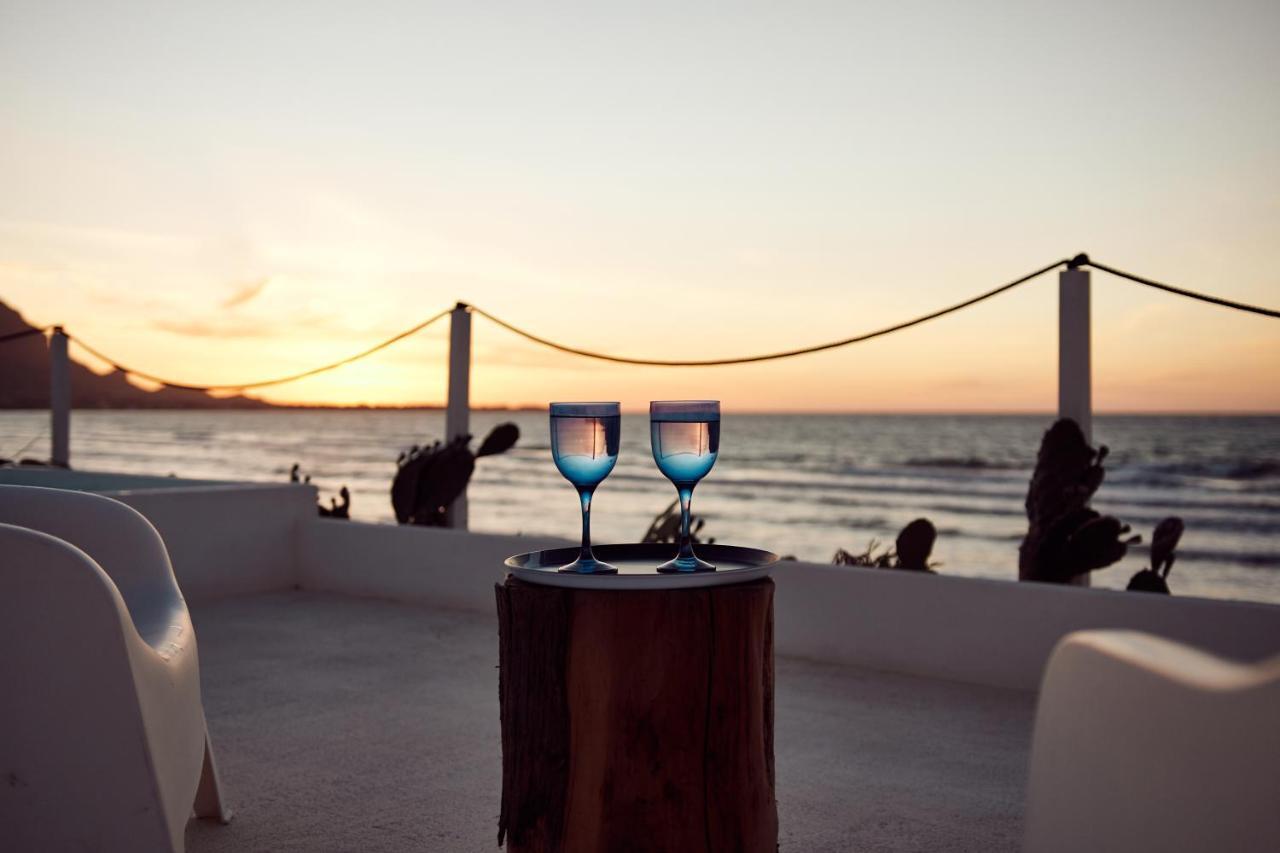 Отель Sea View Life Карини Экстерьер фото