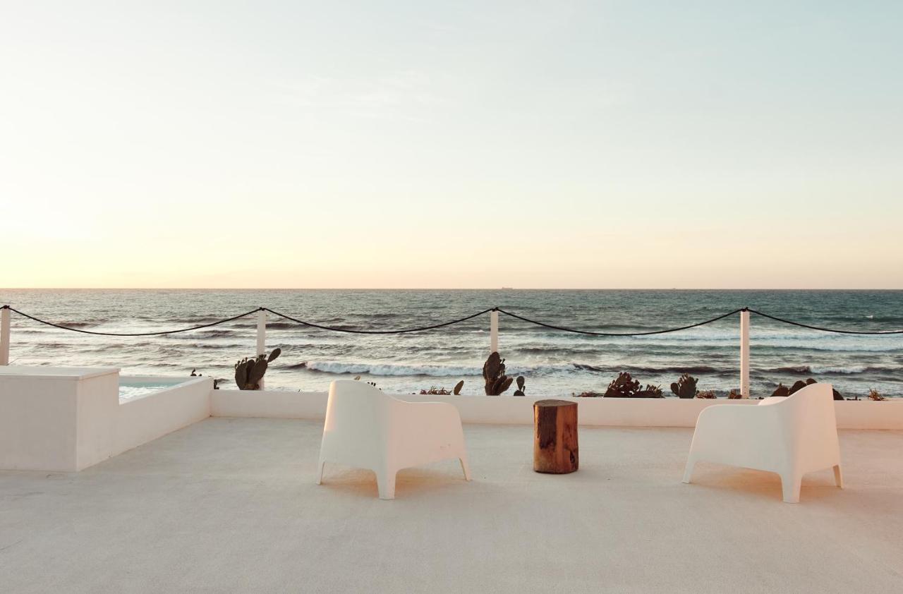 Отель Sea View Life Карини Экстерьер фото