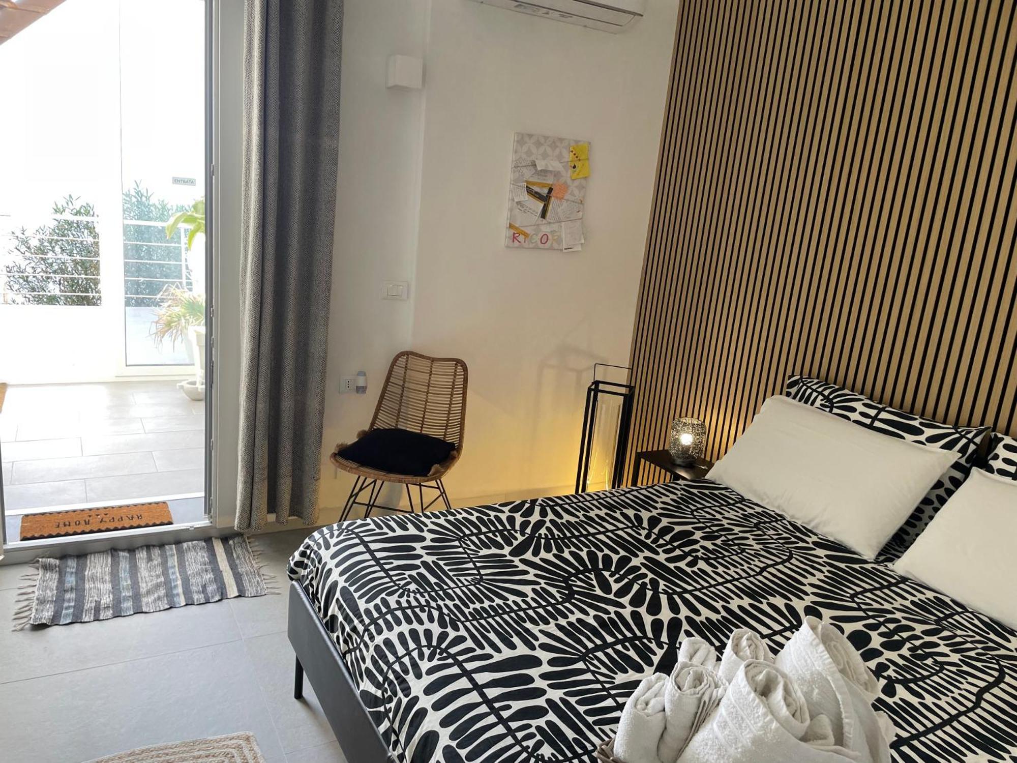 Отель Sea View Life Карини Экстерьер фото